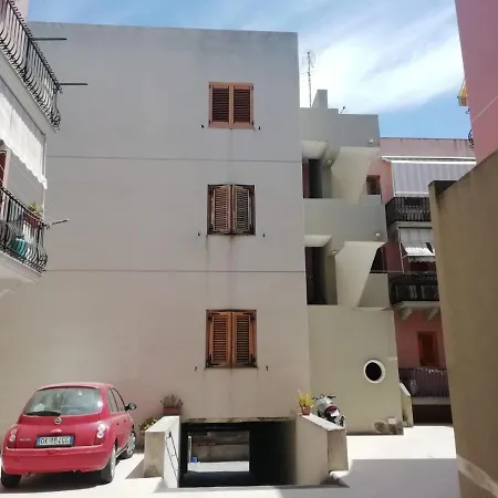 Chiara - Canneto Di Lipari Каннето